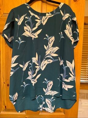 Floral Print Short Sleeve Blouse in Teal